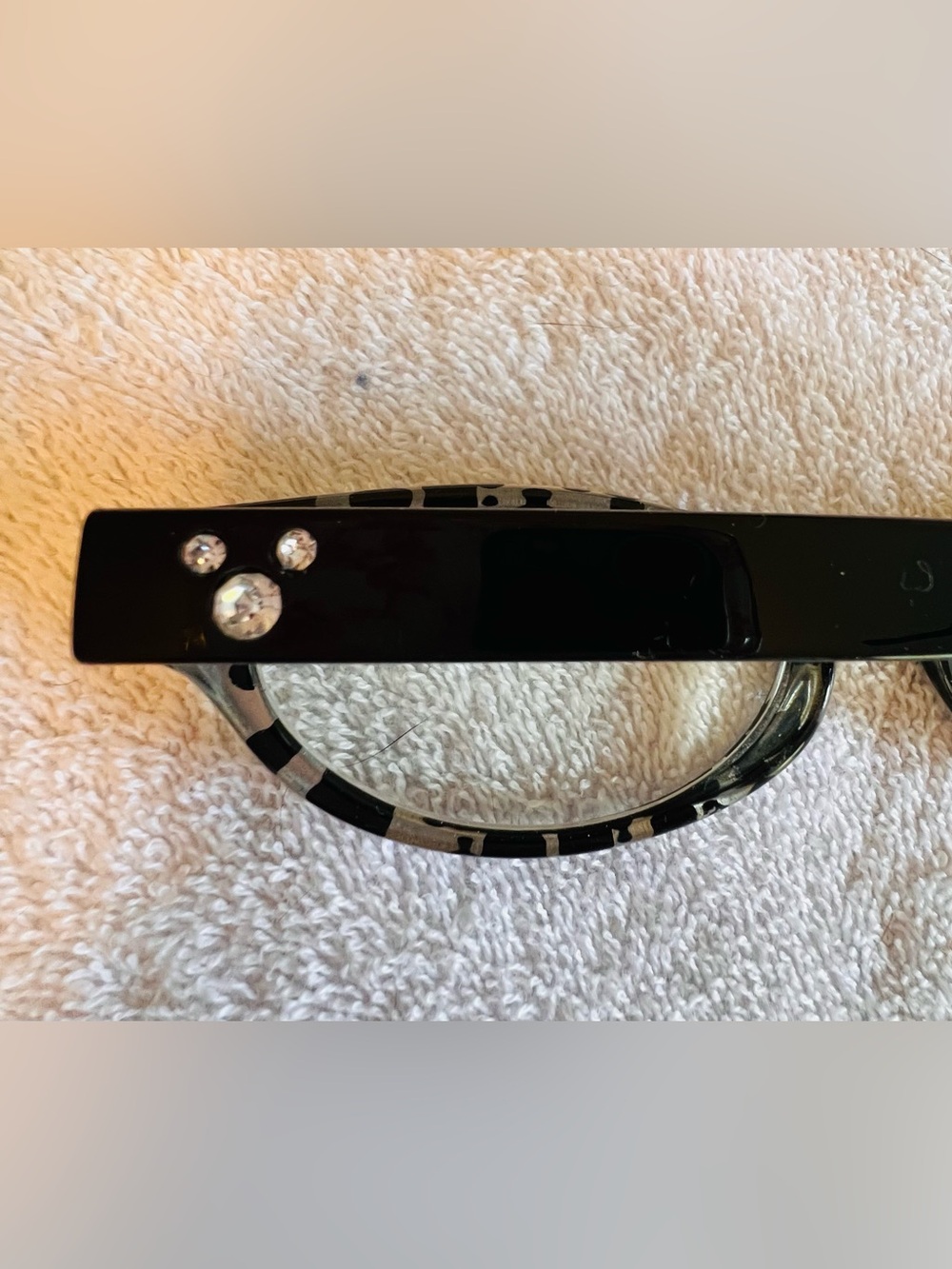 Disney Black Frame Reading Glasses with Gold Tortoiseshell Temples - Picture 2 of 7